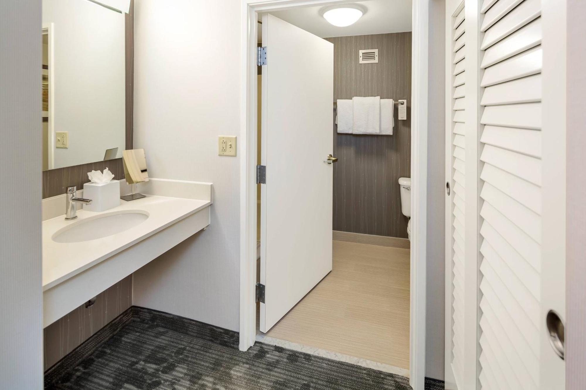 Courtyard By Marriott Bryan College Station Hotel Kültér fotó