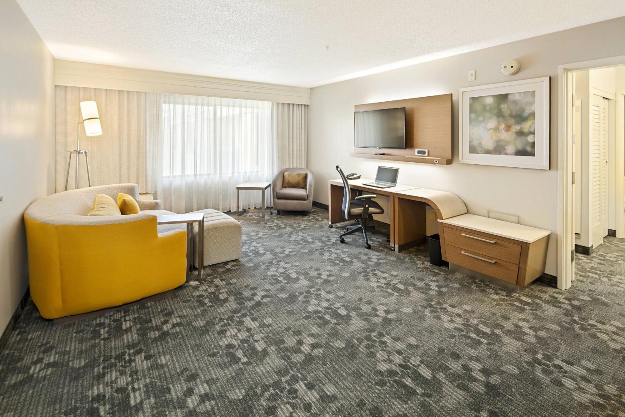 Courtyard By Marriott Bryan College Station Hotel Kültér fotó